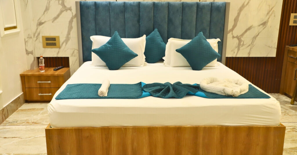 Burney Palace -Affordable Stay in Bulandshahr with Quality Service 2