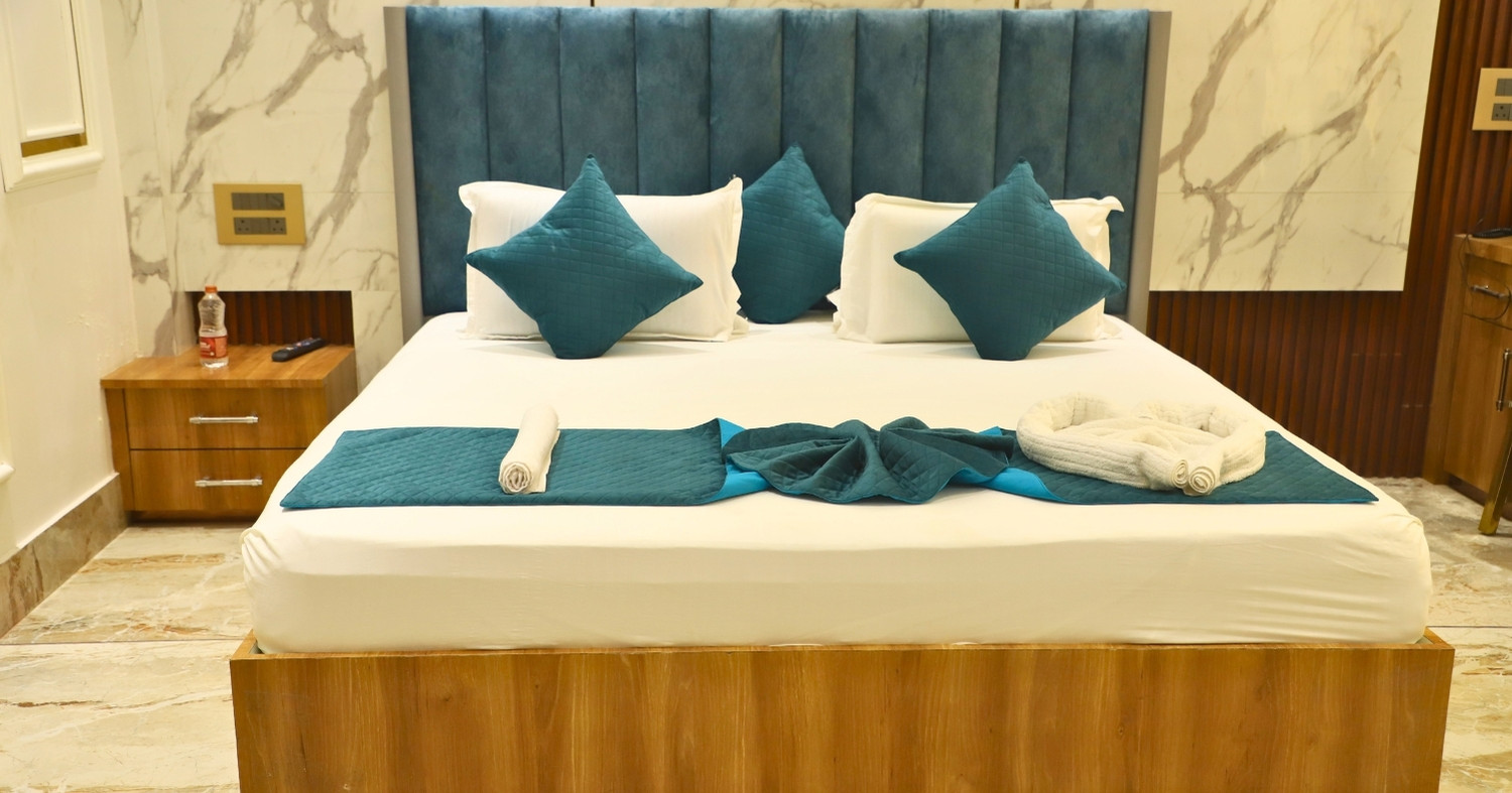 Burney Palace -Affordable Stay in Bulandshahr with Quality Service 2