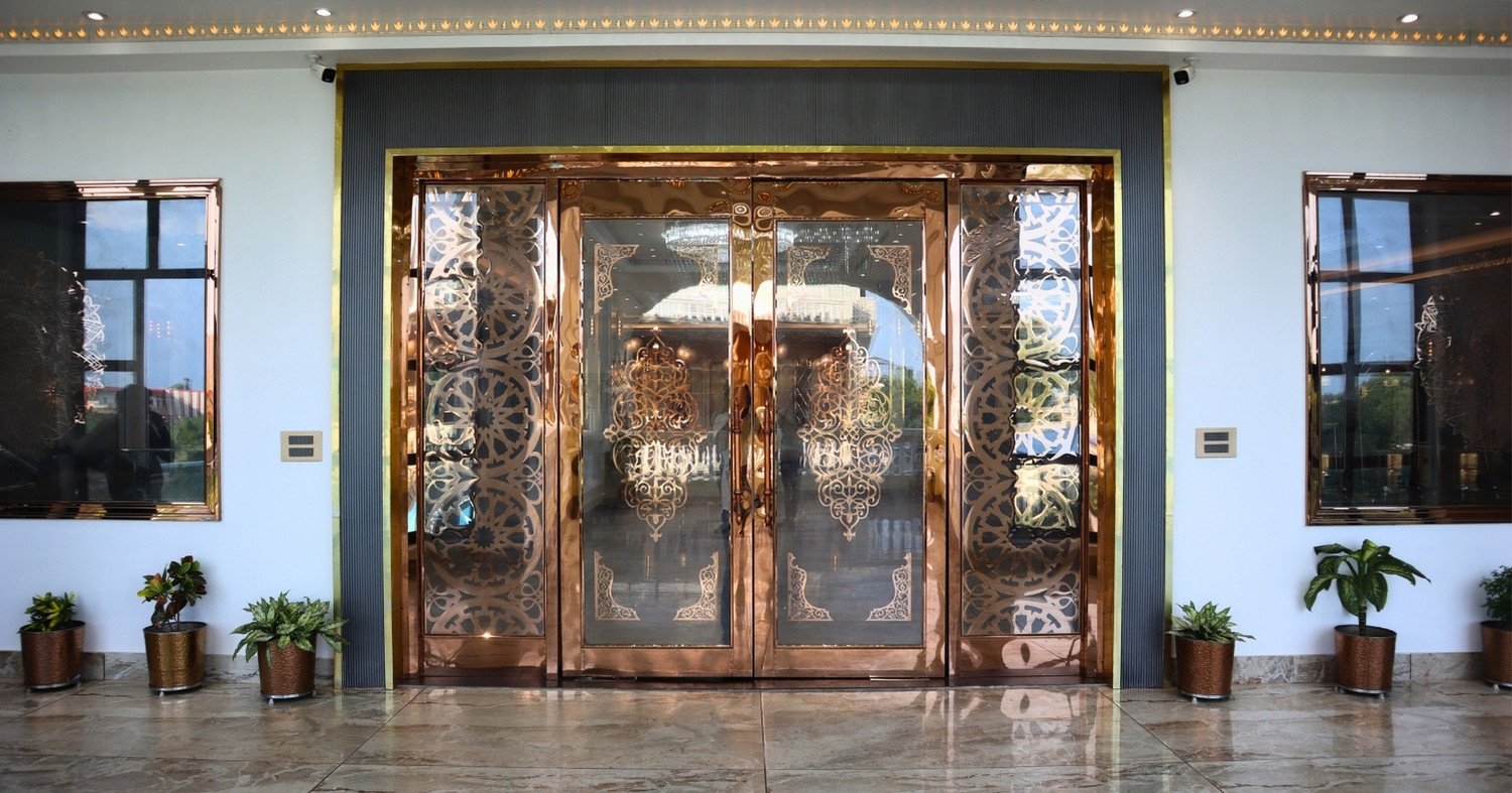 Burney Palace -Peace and Comfort in a Luxury Hotel in Bulandshahr 1