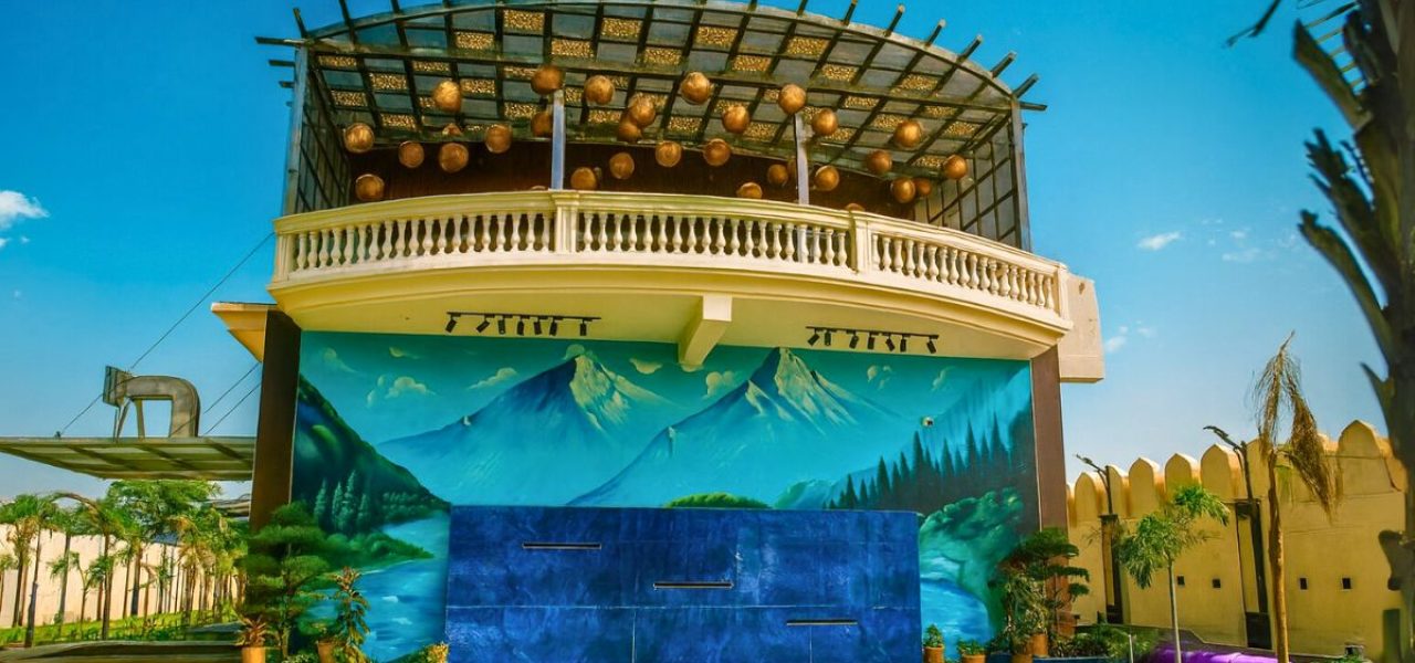 Best hotel in Bulandshahr with modern rooms and dining